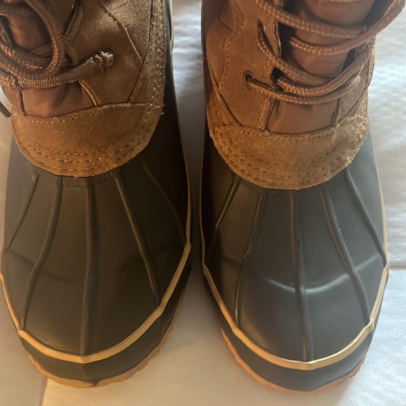 NWT Khombu Annabelle Fur-lined & Suede Duck Boots Size 8 1/2 - Picture 4 of 7